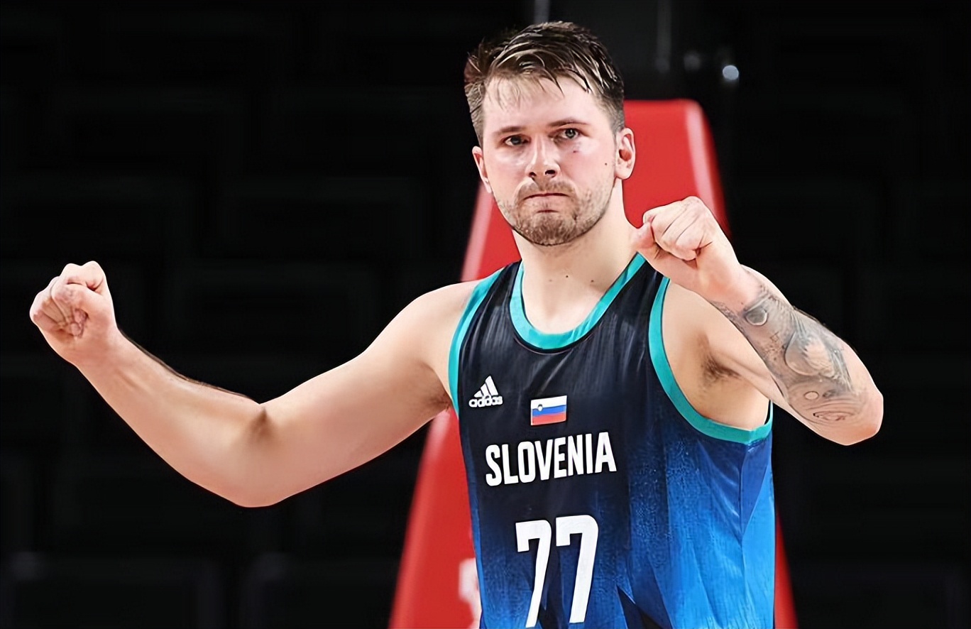 施洛特贝克：德国杯出局让我很痛苦；今天我们没给霍村机会（施洛特贝克：德国杯淘汰让我痛心，今夜几乎不给霍村任何机会）