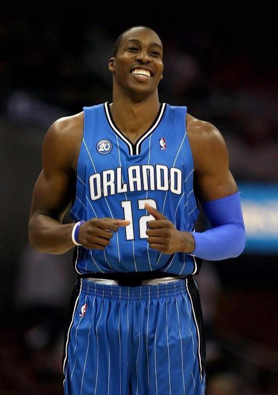 桑托斯3-0克鲁塞罗成功保级，塔西亚诺双响，若昂-施密特破门（桑托斯3比0完胜克鲁塞罗完成保级，塔西亚诺梅开二度，若昂-施密特建功）