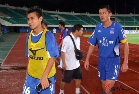 亚泰官方：寒潮来袭，长春亚泰队备战训练转至室内足球馆（亚泰官宣：受寒潮影响，长春亚泰队备战改至室内足球馆）