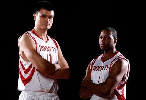 2球3助攻闪耀全场，奥利塞当选拜仁6-2弗赖堡最佳球员（梅开二度外加三助，奥利塞荣膺拜仁6-2弗赖堡全场最佳）