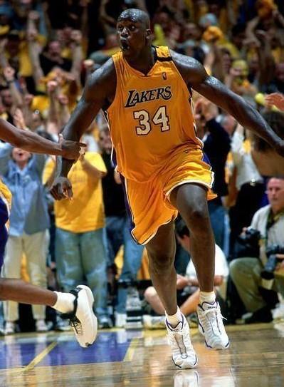 龙赛罗：四支西甲球队本轮欧冠表现糟糕，我们只顾着自视甚高（龙赛罗：本轮欧冠西甲四队集体低迷，我们却沉溺于自我优越感）