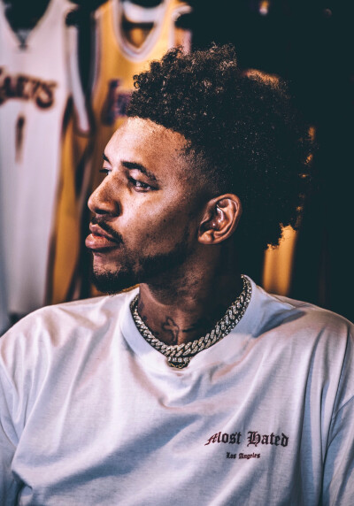 莱切2-1都灵，班达、拉萨纳-库利巴利建功（班达、拉萨纳-库利巴利破门，莱切2-1力克都灵）