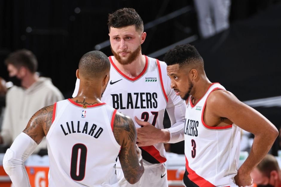 阿莱格里：现在的成绩并不是惊喜；迈尼昂是世界前三门将之一（阿莱格里称当前战绩不算意外 迈尼昂跻身世界前三门将）