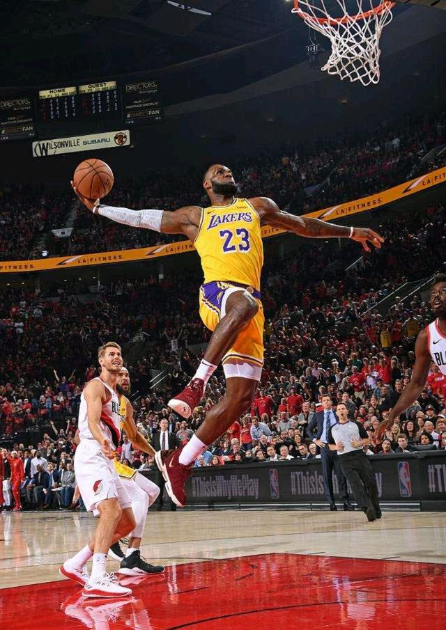 障碍马术 – 超越胜负的双向修行（障碍马术：超越成败的人马共修之道）